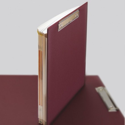 Планшет с расширяющим карманом и прижимом, А4 черный ДПС